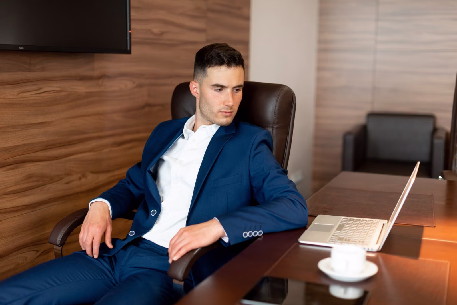 Nová kapitola pro komunitu Mindful: Vítáme Josepha Russella