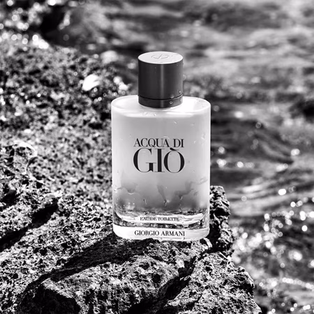 Soutěž o 2 pánské toaletní vody Giorgio Armani - Aqua di Gio, 50 ml